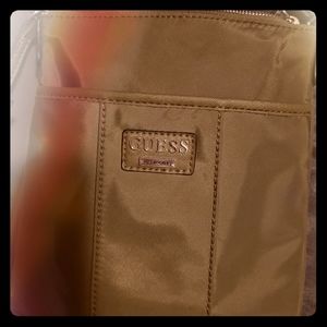 SOLD-Guess olive crossbody